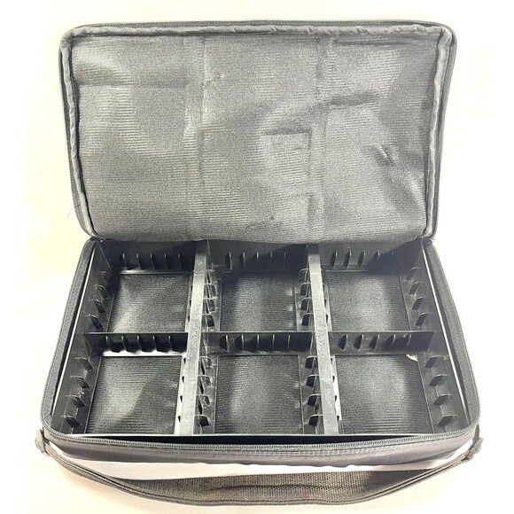 Vintage Case Logic 30 Cassette Tape Black Carrying Case with Adjustable Strap - Picture 8 of 10